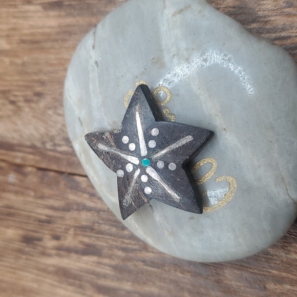 Handpainted wooden starfish charm bohemian - Picture 1 of 3